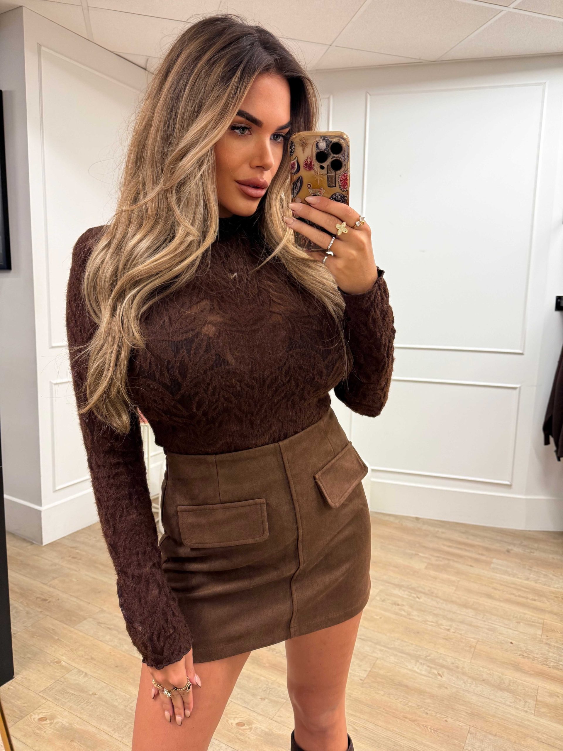 Romee Top Brown